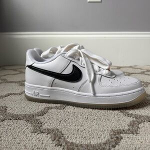 NIKE Air Force 1s